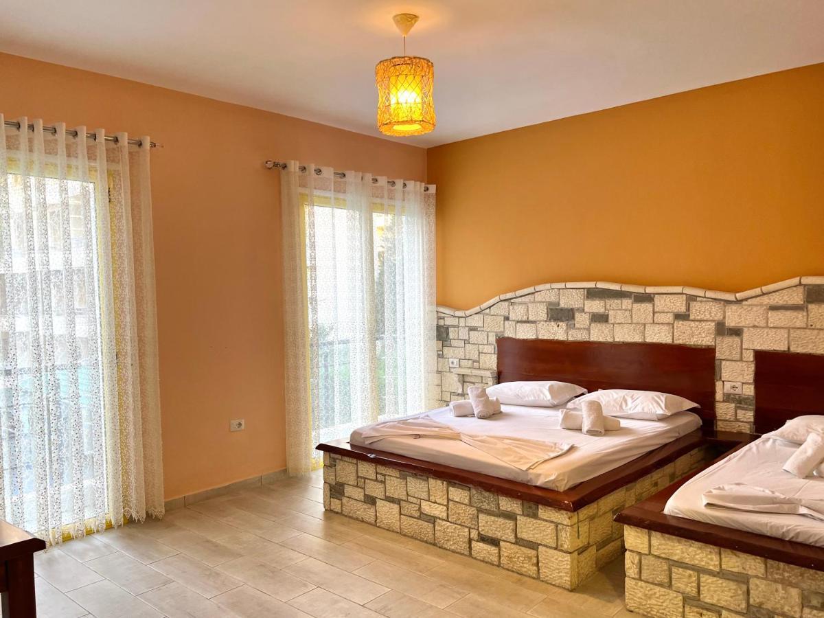 Hotel Adriatik Орикум Экстерьер фото