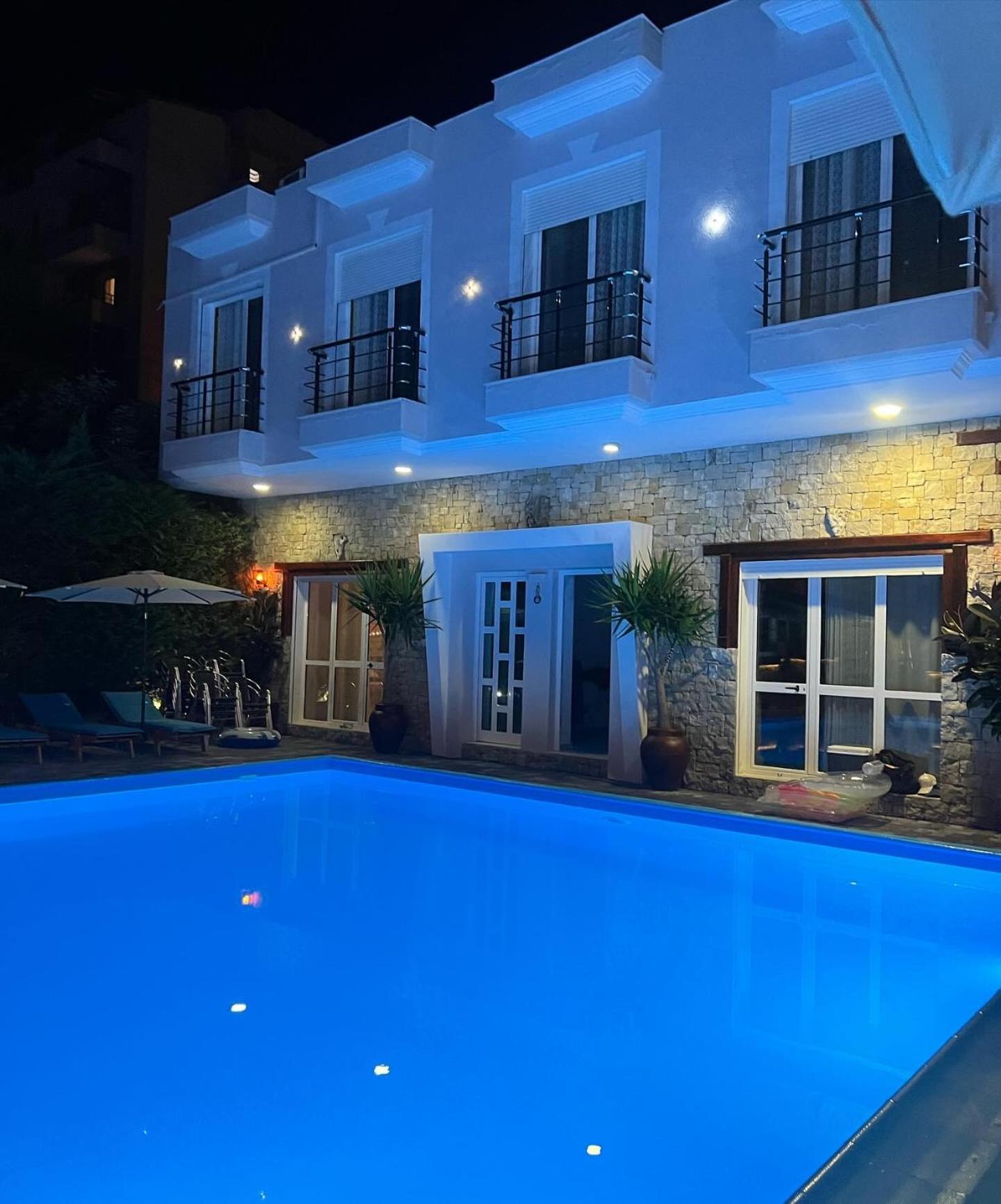 Hotel Adriatik Орикум Экстерьер фото